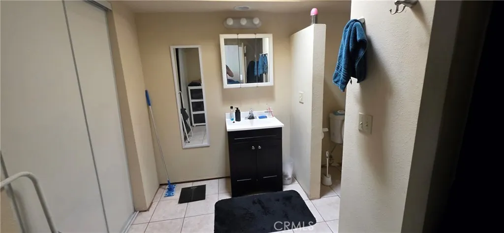 2131 Carbon Canyon