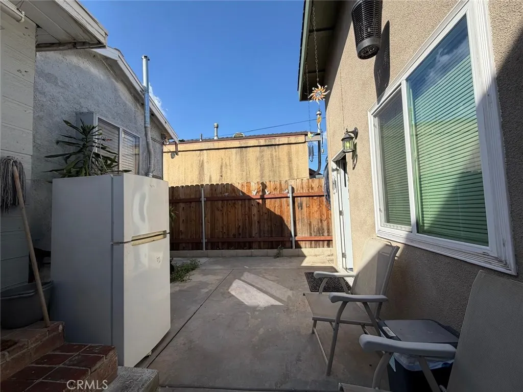 312 N Pasadena Avenue