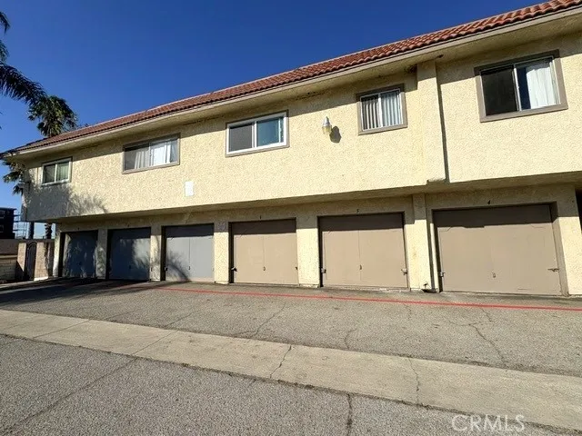 120 N 13th Avenue #E