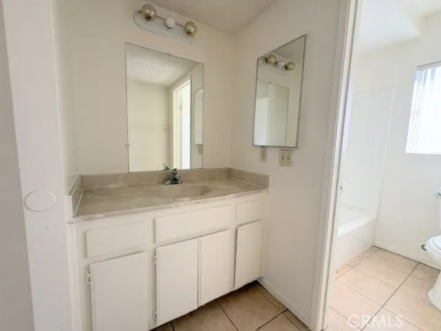 120 N 13th Avenue #E