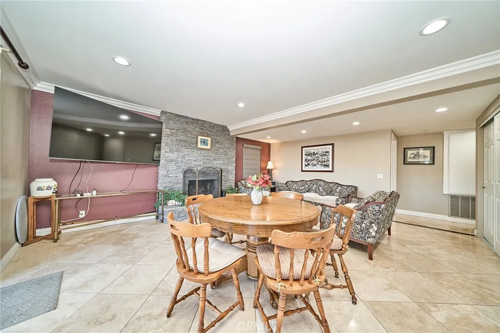 885 Kings Canyon Road