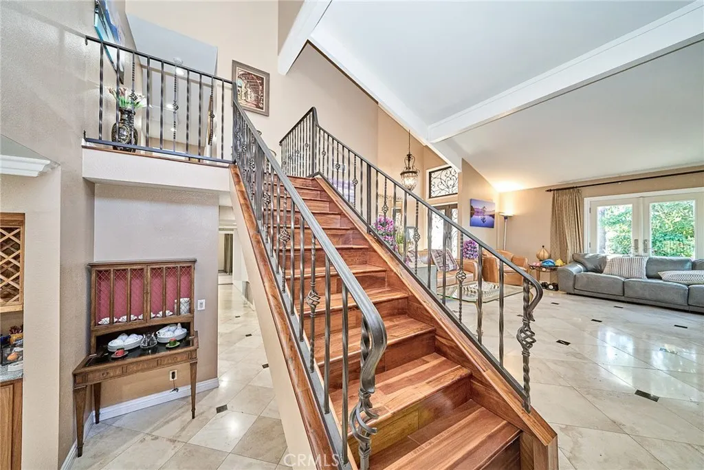 885 Kings Canyon Road