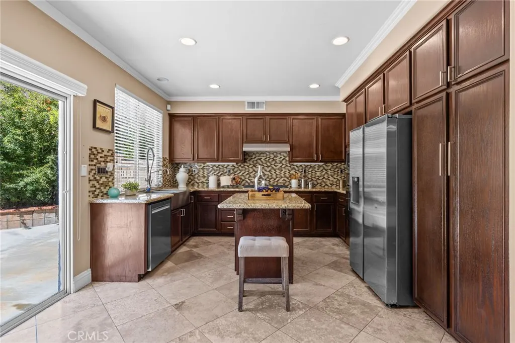 5470 Amethyst Lane