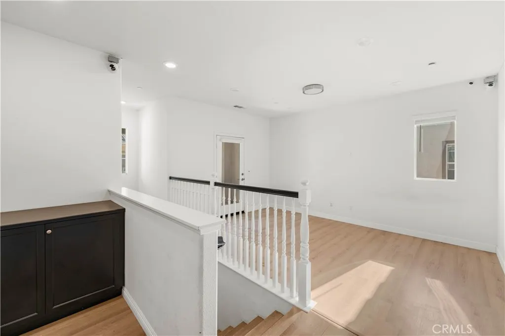 8636 Bay Laurel