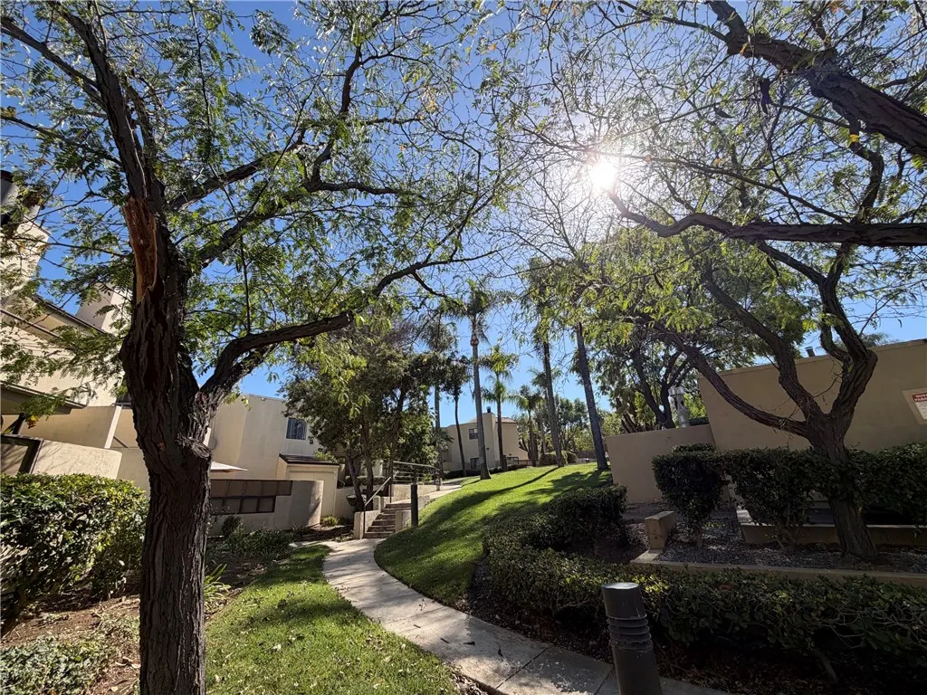 13104 Glen court #38