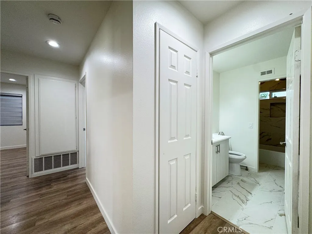 1415 Meadow Glen