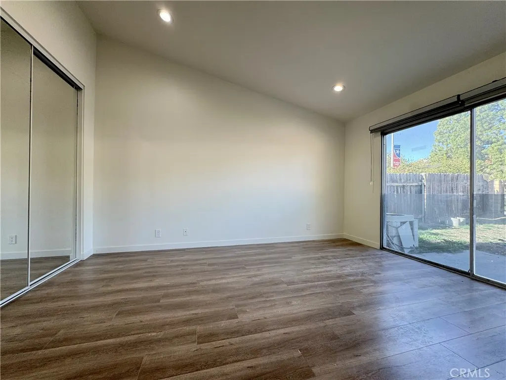 1415 Meadow Glen