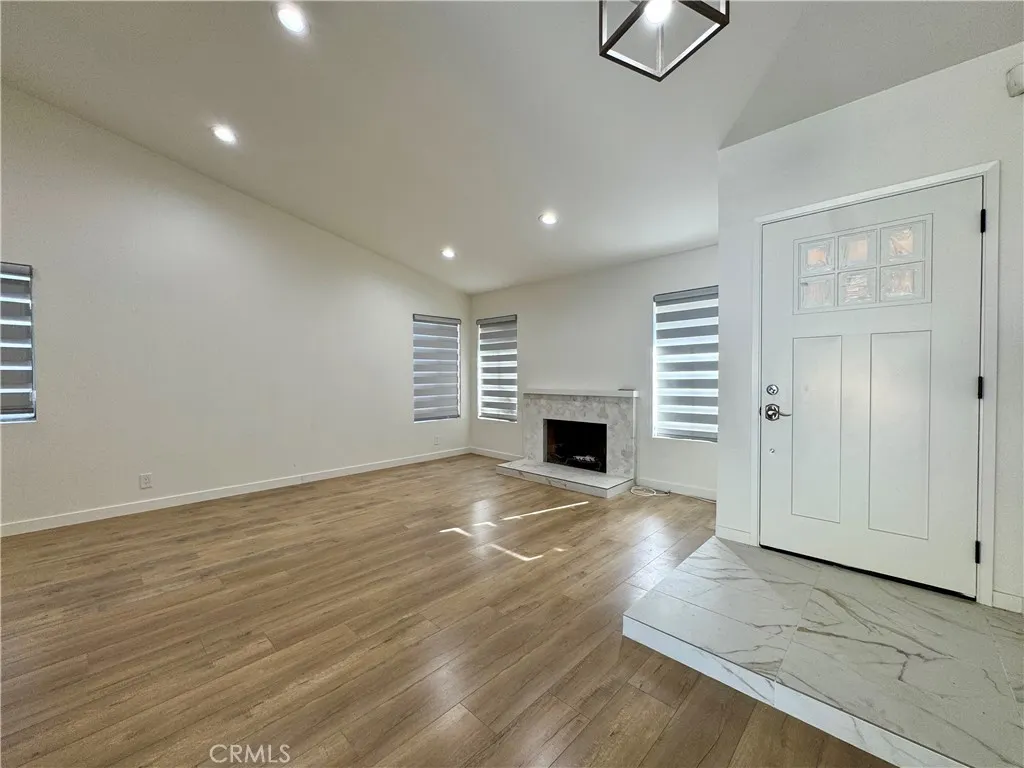 1415 Meadow Glen