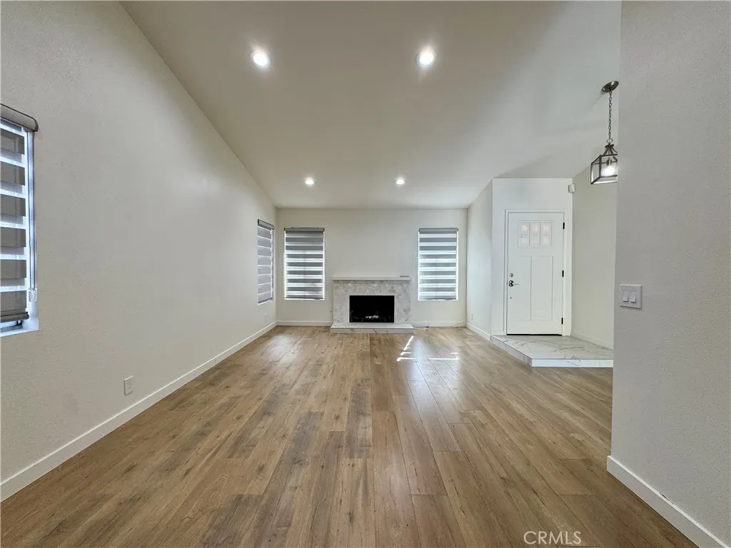 1415 Meadow Glen