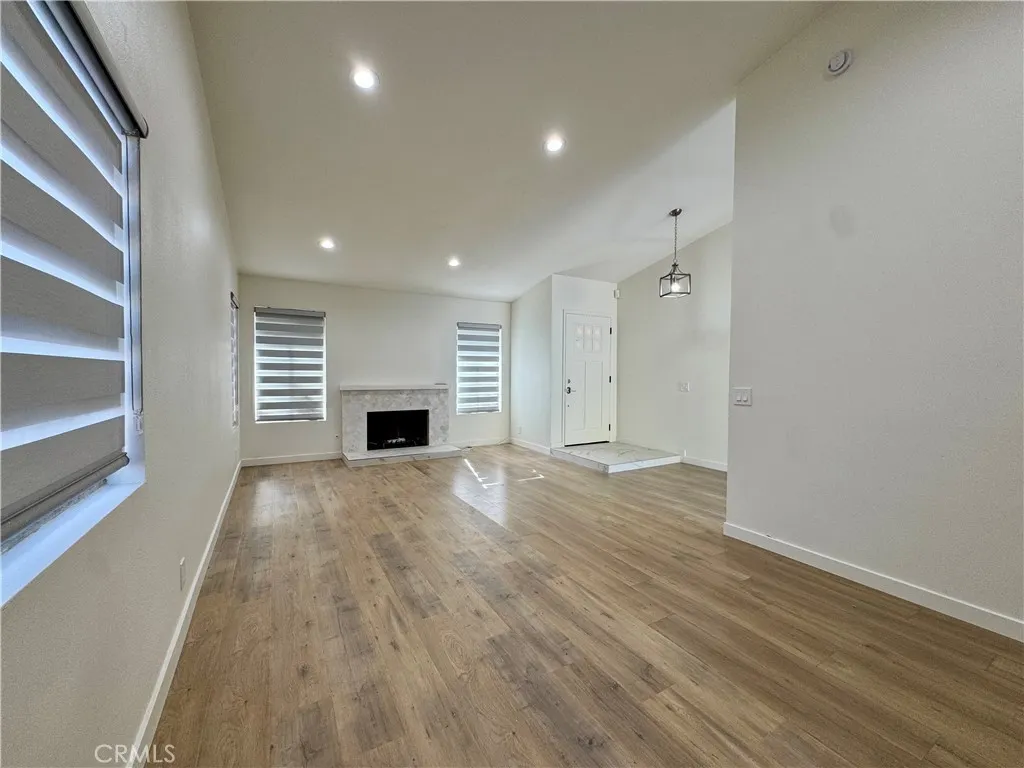 1415 Meadow Glen