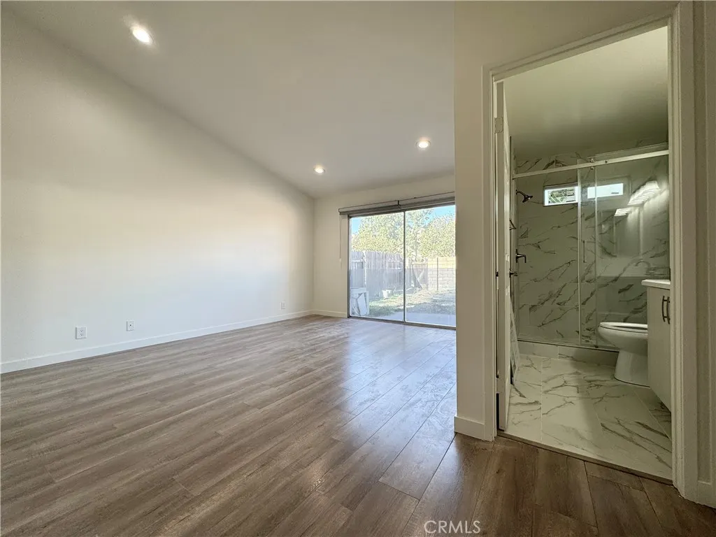 1415 Meadow Glen