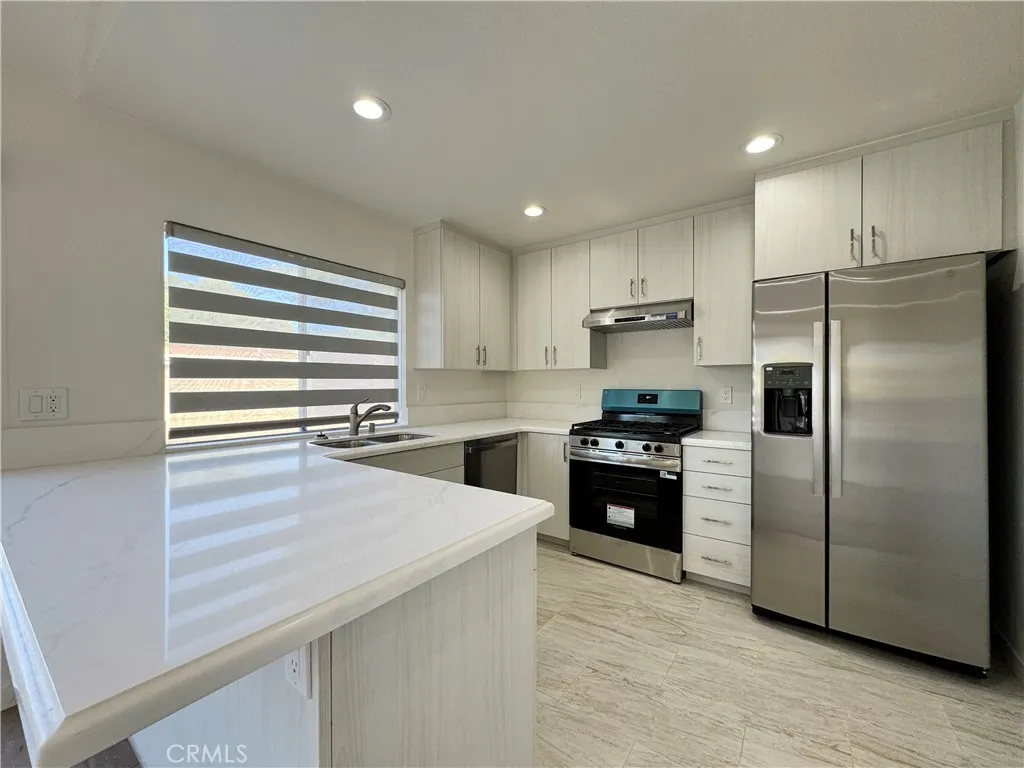 1415 Meadow Glen