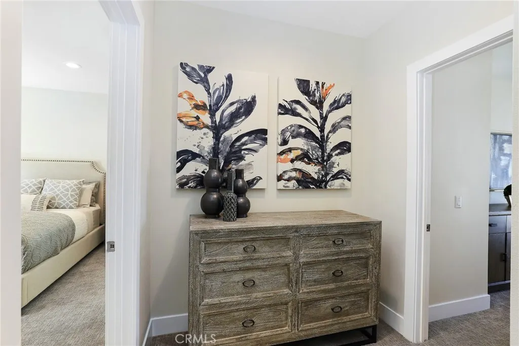 27 Turnberry Lane