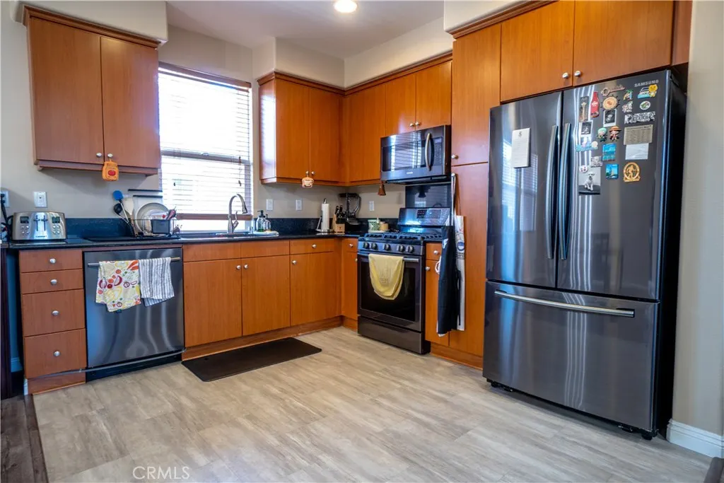 216 W Merlot Drive