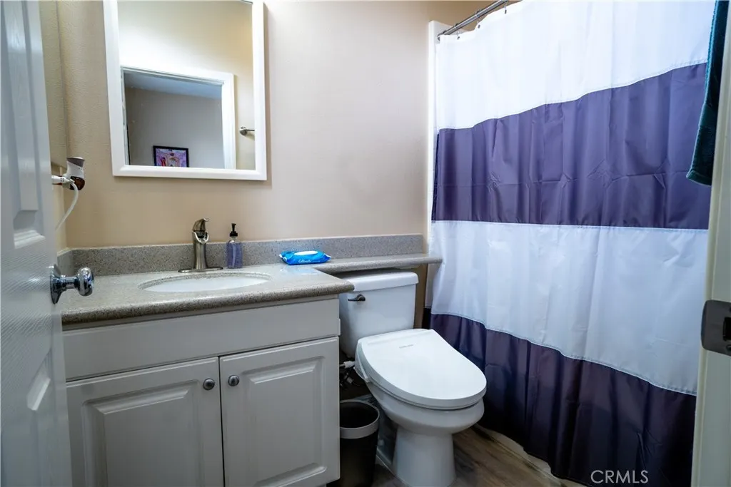 216 W Merlot Drive