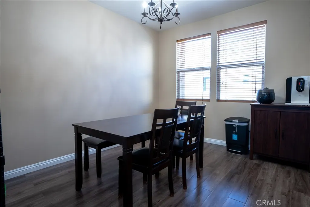 216 W Merlot Drive