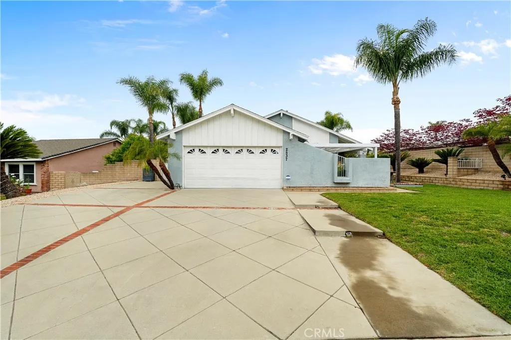2537 Fulton Road
