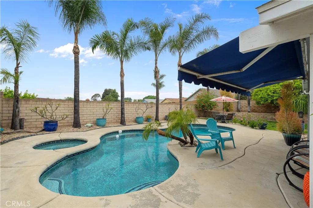 2537 Fulton Road