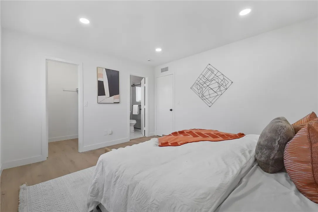623 S Homerest Avenue