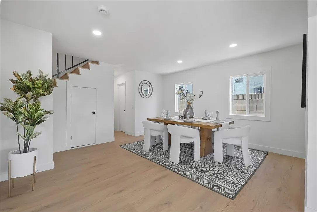 623 S Homerest Avenue