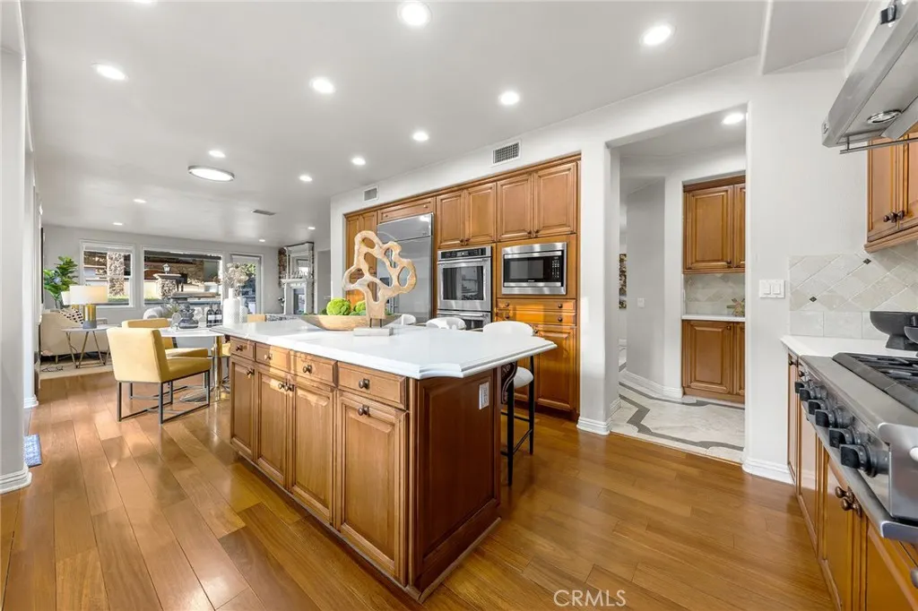 2271 Redwood Drive