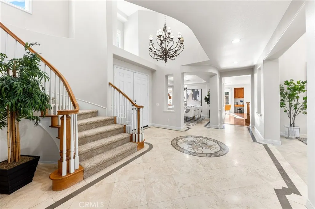 2271 Redwood Drive