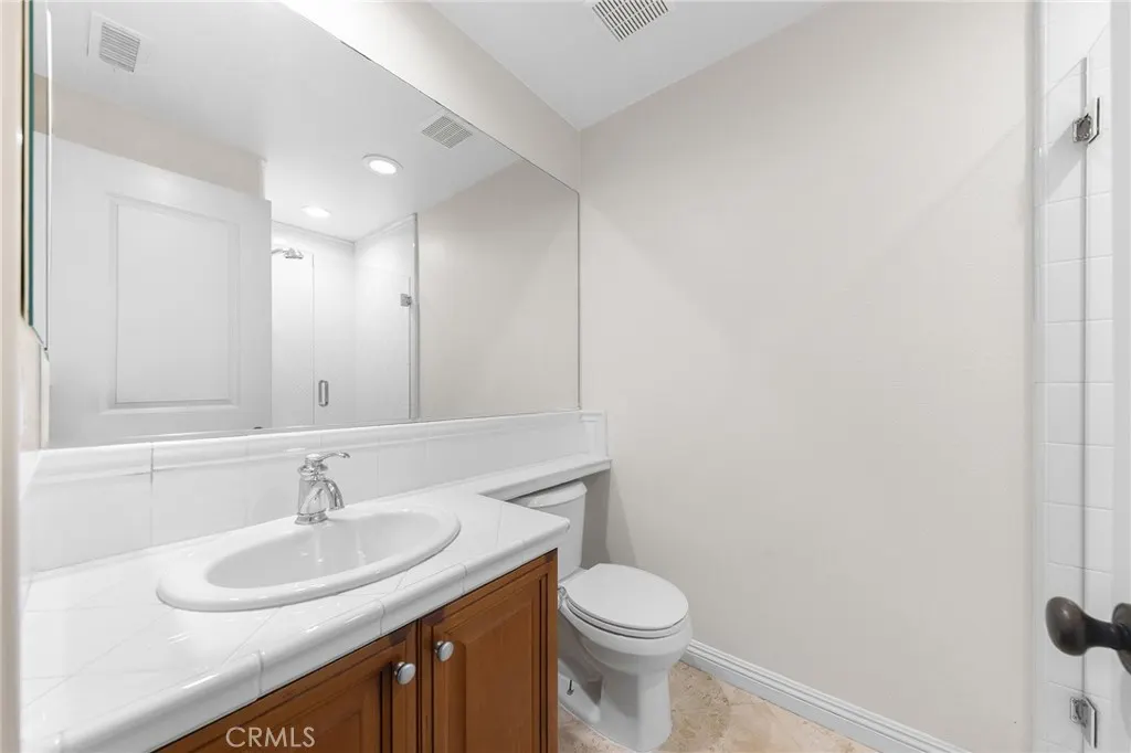 2271 Redwood Drive
