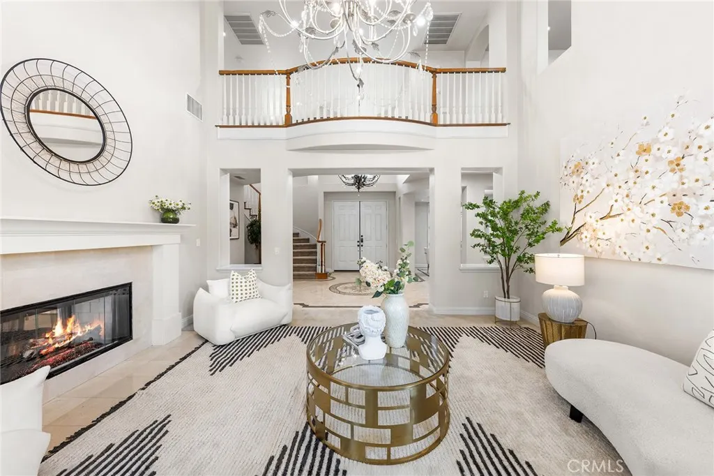 2271 Redwood Drive