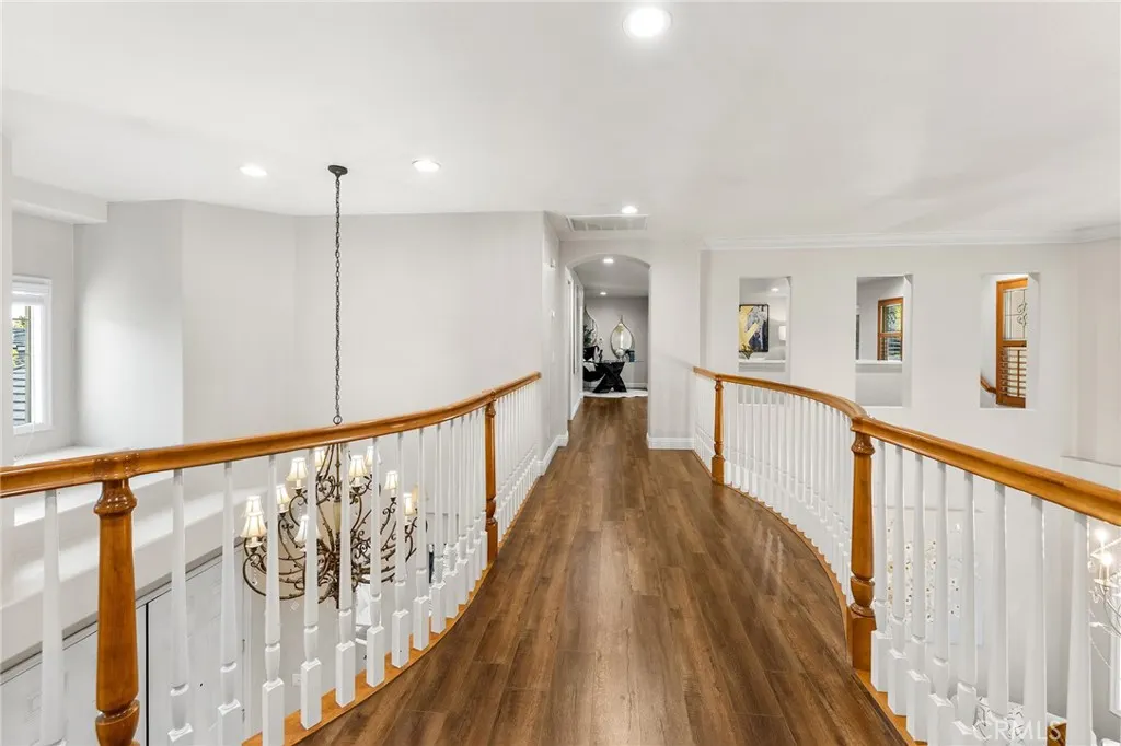 2271 Redwood Drive