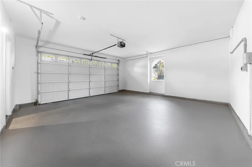 2271 Redwood Drive