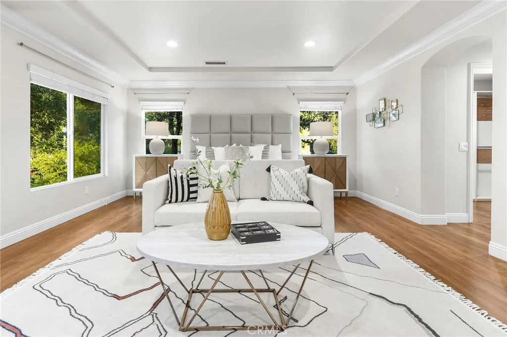 2271 Redwood Drive