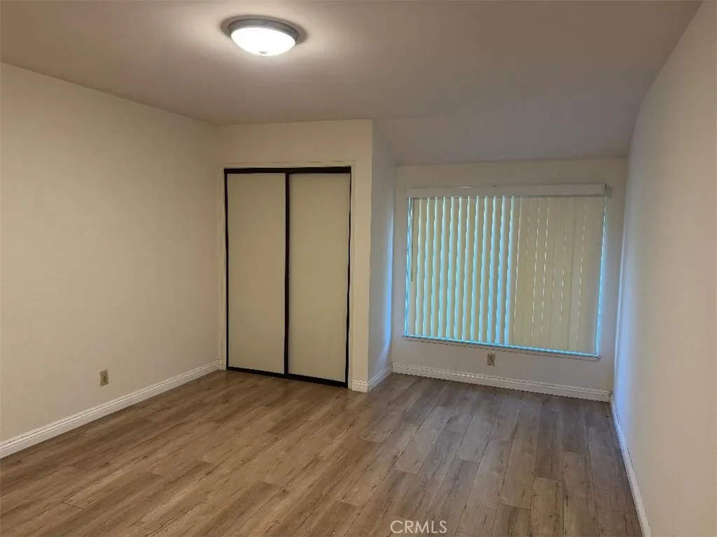 404 W Via Vaquero
