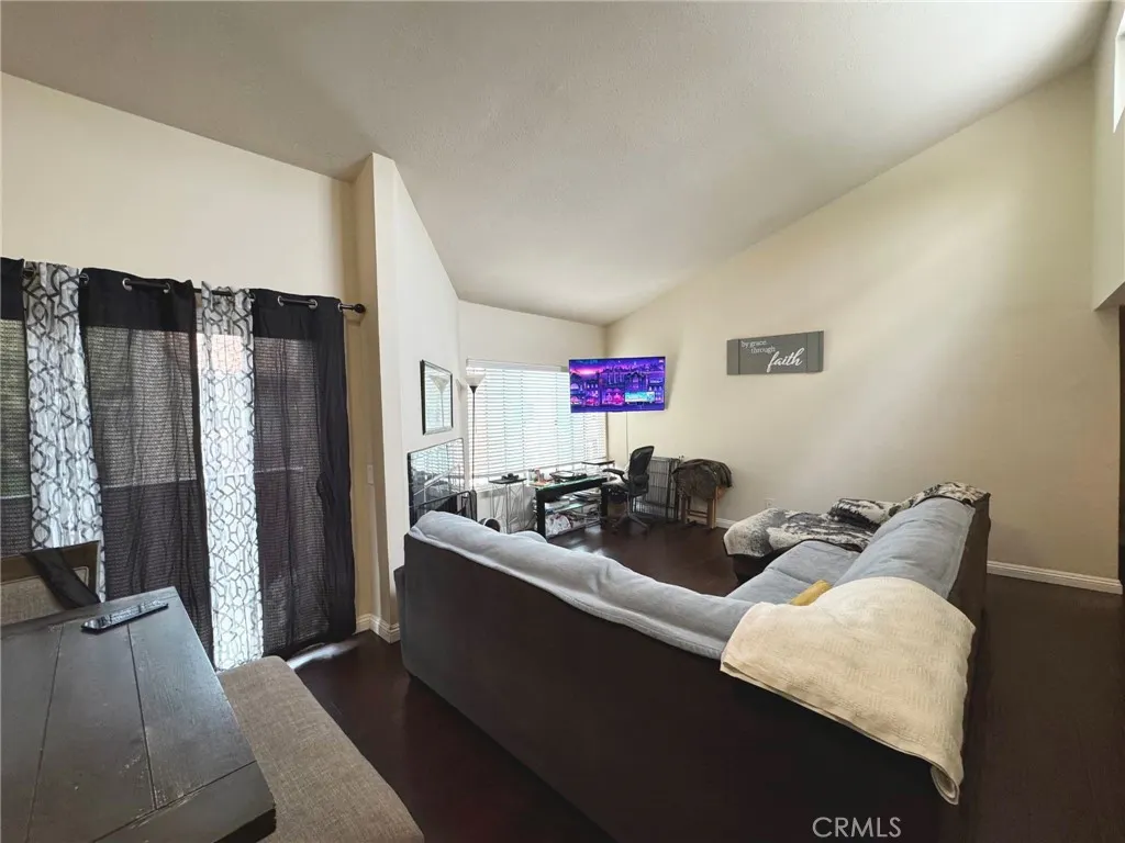 9382 Shadowood Drive
