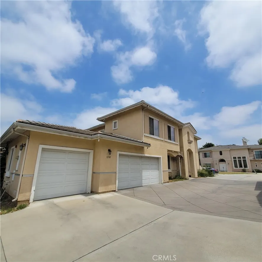 12385 Magnolia Street