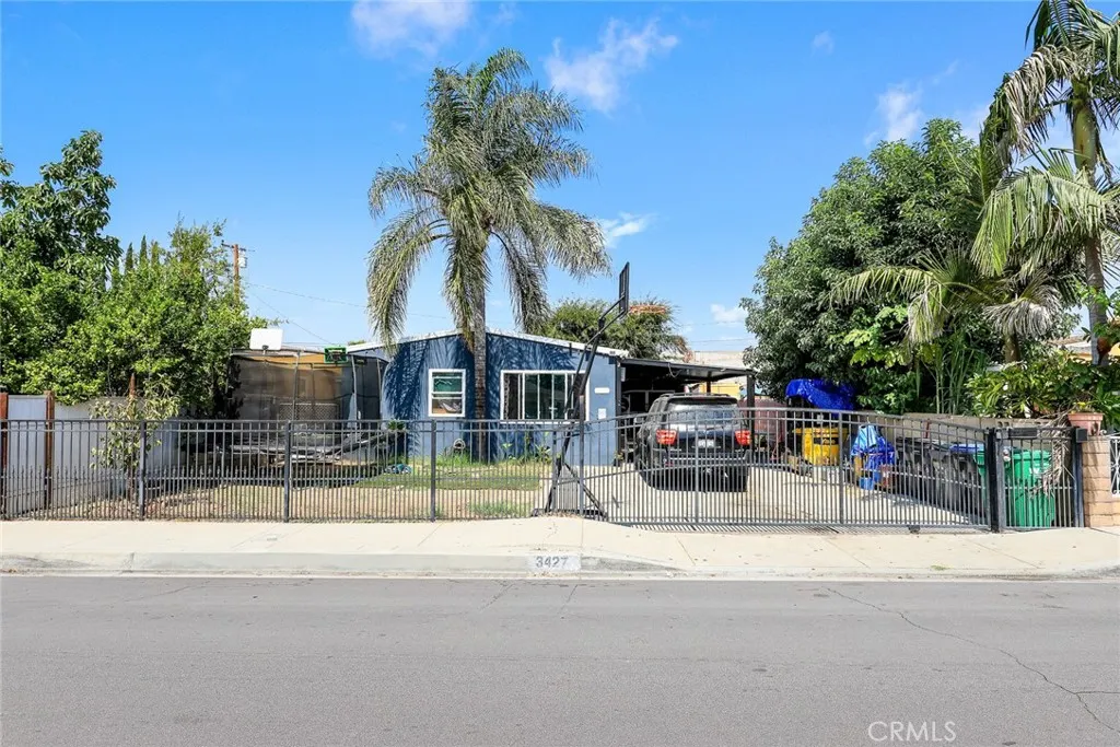 3427 Feather Avenue