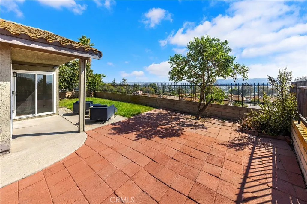 1902 Viola Court