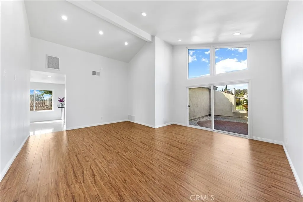 1902 Viola Court