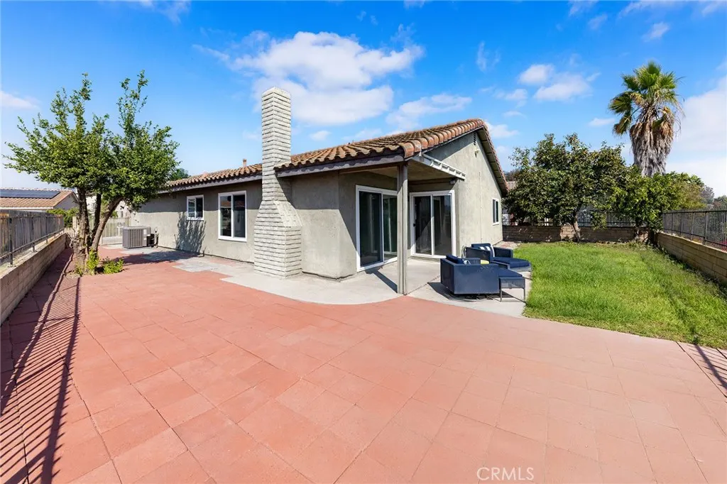 1902 Viola Court