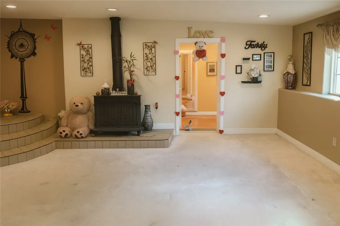 1823 W Palm
