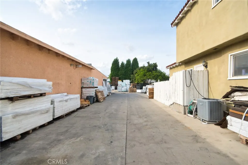 2357 Durfee