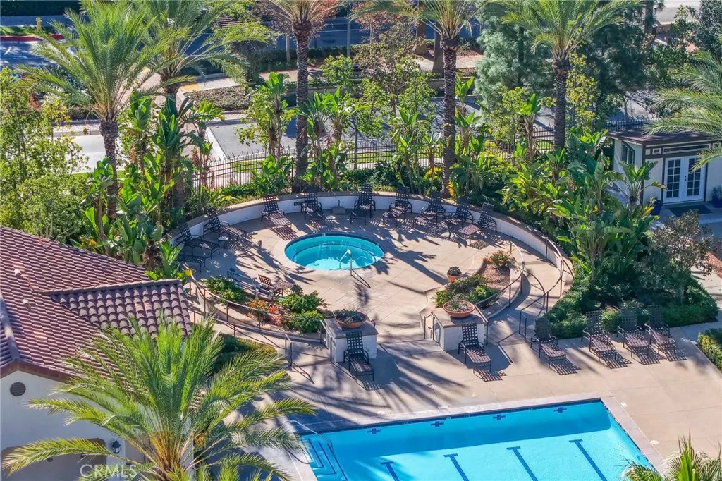 827 E Promenade #E