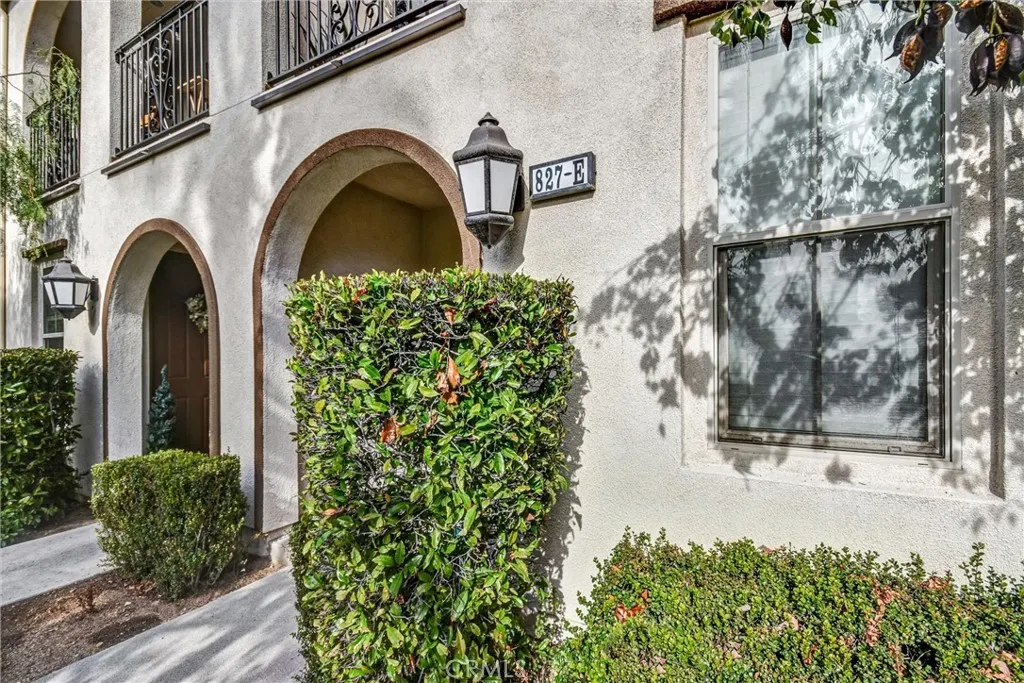 827 E Promenade #E