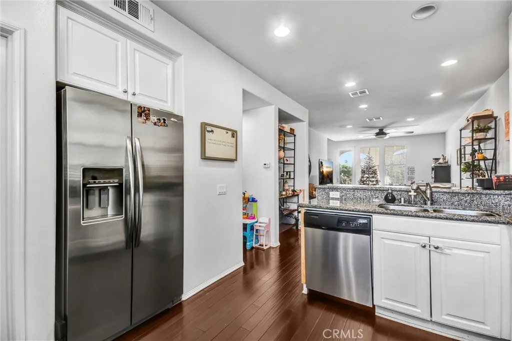 827 E Promenade #E