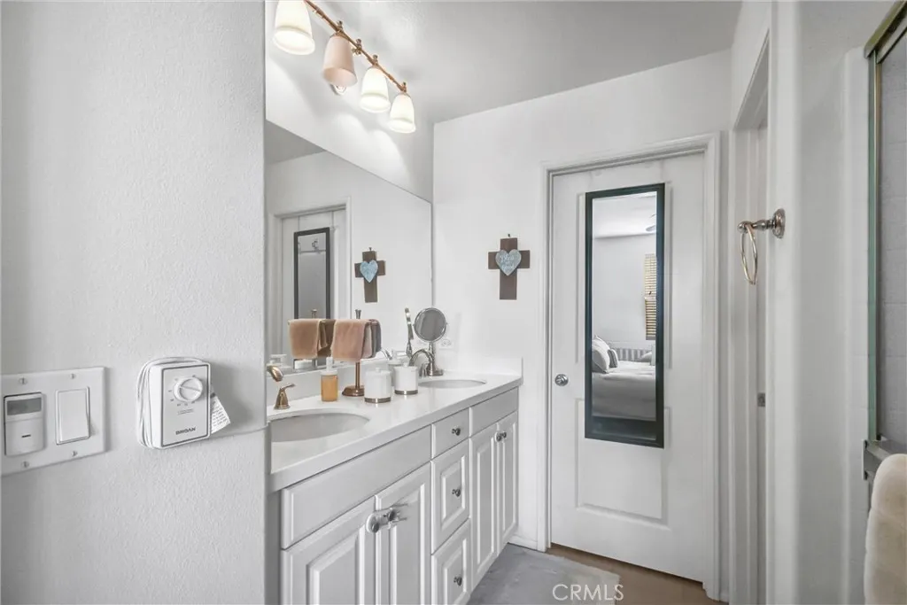 827 E Promenade #E