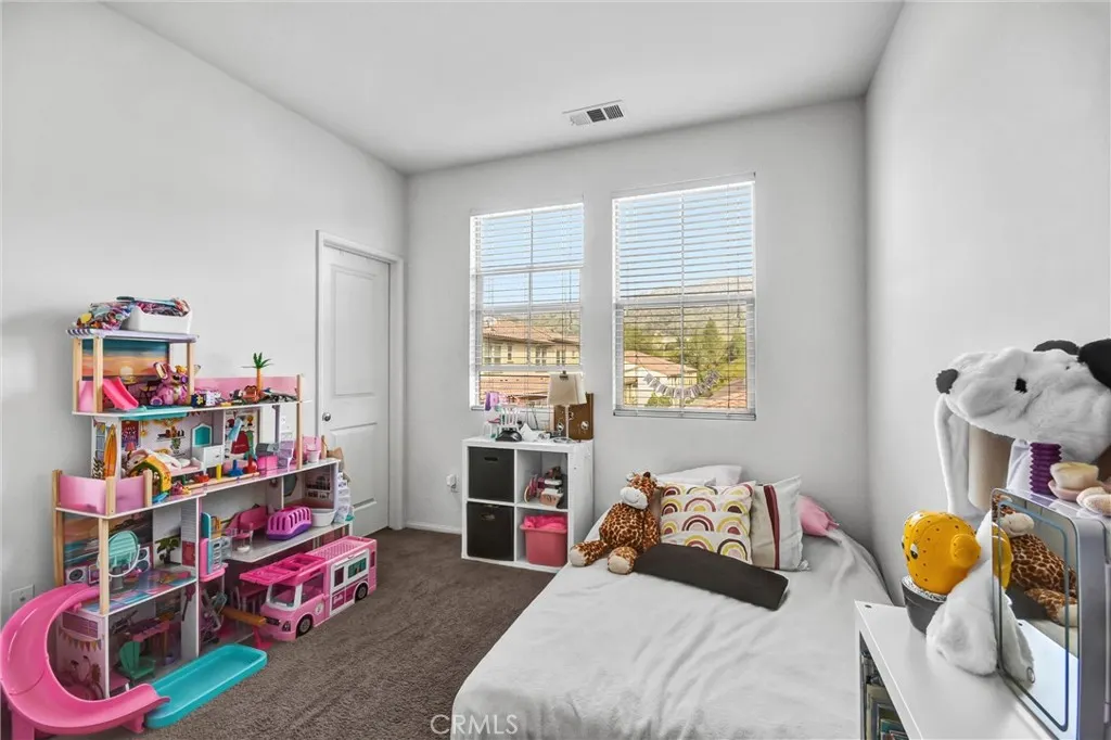 827 E Promenade #E