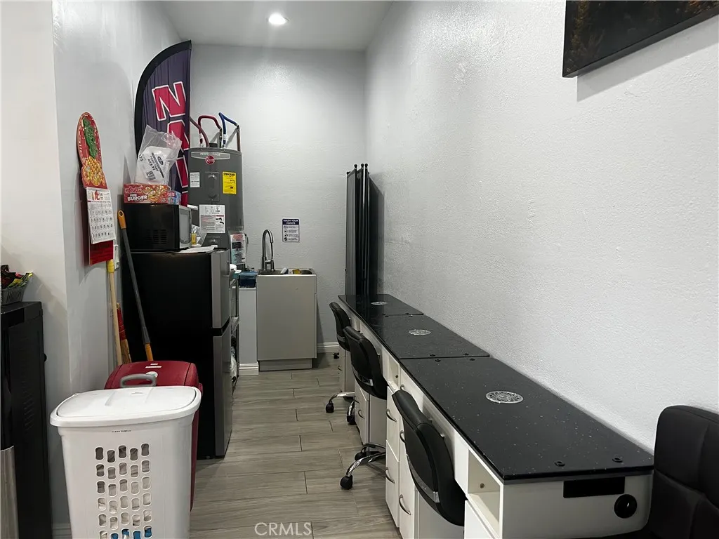 10304 Lower Azusa Road
