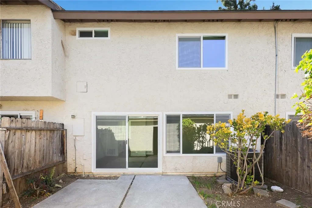 1419 Norwich Lane
