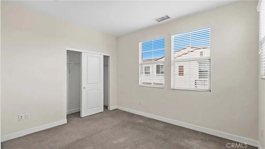 291 E Arrow #17