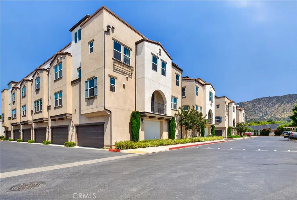 623 W Foothill #39