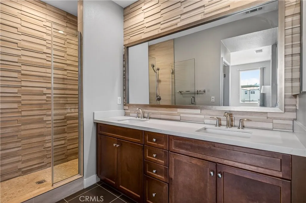 623 W Foothill #39